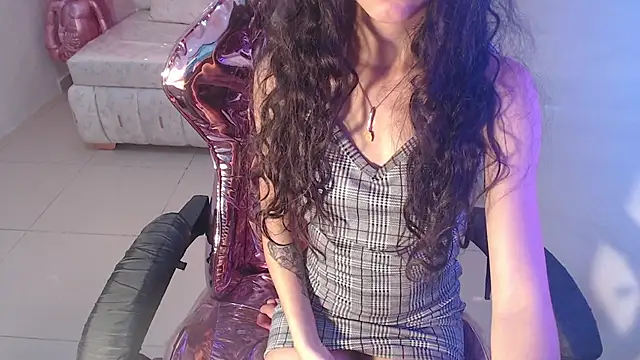 paris sub1  online show from December 29, 2024, 8:04 pm