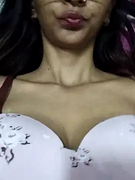 Aaliya Love online show from March 2, 2025, 11:39 am