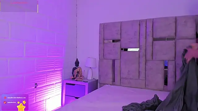 EmmaBecket2 online show from December 5, 2025, 3:48 am