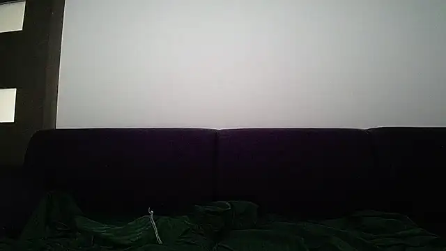 Julianna68 online show from November 16, 2025, 5:40 pm