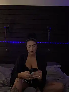 eemsii online show from February 15, 2025, 6:55 pm