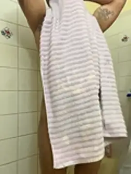 Snapshot of kelin17 chatting on February 4, 2026, 10:43 am kelin17 online show from February 4, 2026, 10:43 am