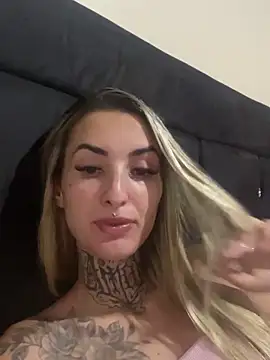 hotskinny1 online show from March 2, 2025, 5:58 pm