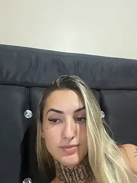 hotskinny1 online show from March 10, 2025, 4:49 am