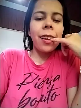 Lucianaferro  online show from April 2, 2026, 4:59 pm