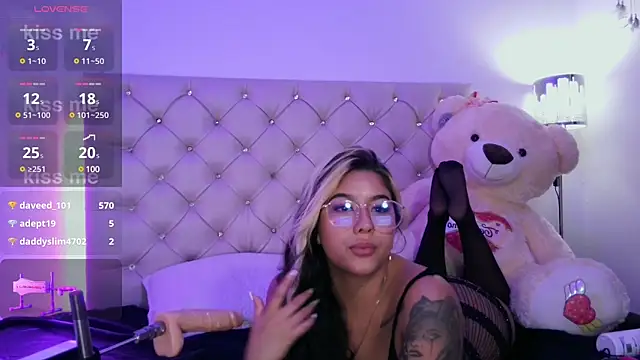 EmberEyes 999 online show from March 5, 2025, 12:49 am