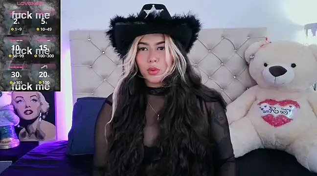 EmberEyes 999 online show from March 12, 2025, 7:49 pm