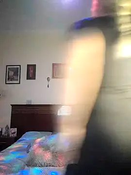 Snapshot of DesireSatler chatting on October 19, 2025, 3:40 am DesireSatler online show from October 19, 2025, 3:40 am