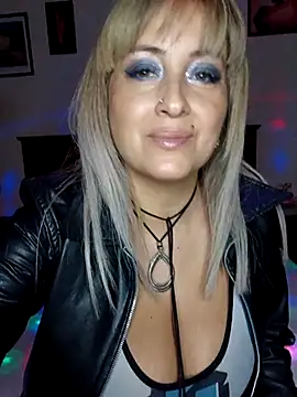 Snapshot of DesireSatler chatting on July 19, 2026, 4:49 am DesireSatler online show from July 19, 2026, 4:49 am