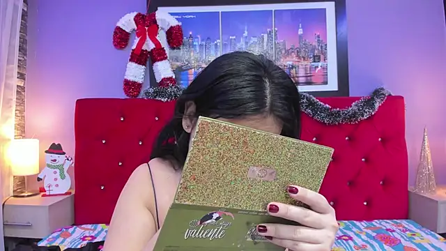 AbbyJonhs online show from December 4, 2024, 12:58 pm