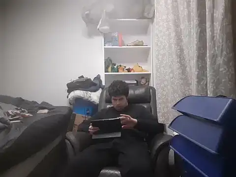 joystick2006 online show from December 26, 2024, 8:42 pm