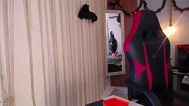 hera divine online show from October 31, 2025, 10:33 pm