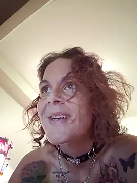 thatonespicychick online show from December 20, 2024, 7:44 am