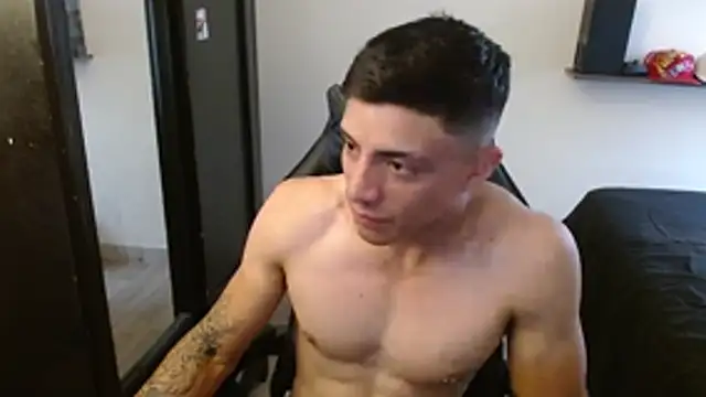 Snapshot of kv___xxx_ chatting on December 5, 2025, 4:14 pm kv xxx online show from December 5, 2025, 4:14 pm