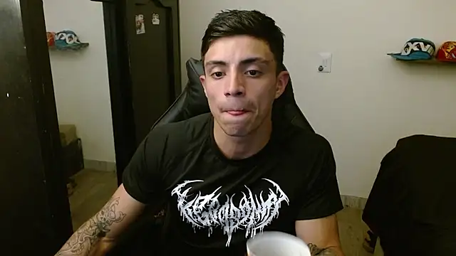 Snapshot of kv___xxx_ chatting on December 19, 2025, 11:56 pm kv xxx online show from December 19, 2025, 11:56 pm