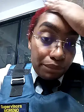 Snapshot of Cinnamon-Skin chatting on December 29, 2024, 4:05 am Cinnamon-Skin online show from December 29, 2024, 4:05 am