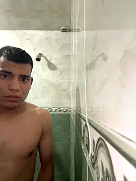 Snapshot of stiven-p23 chatting on September 23, 2025, 1:14 pm stiven-p23 online show from September 23, 2025, 1:14 pm