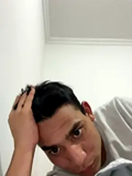 Snapshot of stiven-p23 chatting on October 28, 2025, 4:05 am stiven-p23 online show from October 28, 2025, 4:05 am