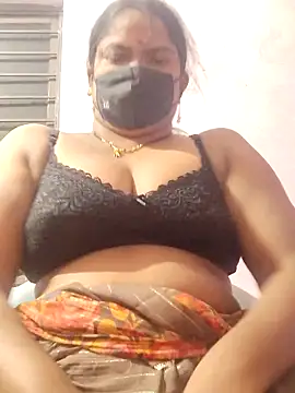 sana14 online show from September 29, 2025, 4:56 pm