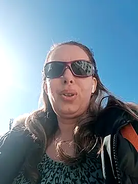 uber babe online show from December 1, 2025, 11:26 am