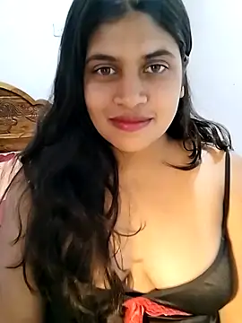 chanu174174 online show from April 3, 2026, 4:43 am