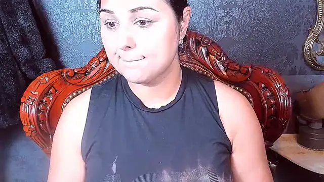 Snapshot of SelenaNoctis chatting on October 20, 2025, 6:47 am SelenaNoctis online show from October 20, 2025, 6:47 am