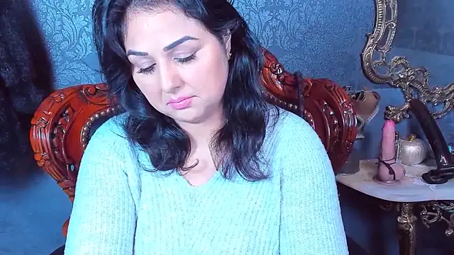 Snapshot of SelenaNoctis chatting on November 5, 2025, 7:41 am SelenaNoctis online show from November 5, 2025, 7:41 am