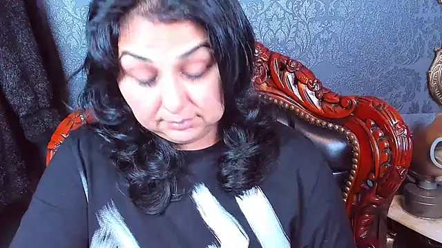 Snapshot of SelenaNoctis chatting on November 28, 2025, 7:33 am SelenaNoctis online show from November 28, 2025, 7:33 am