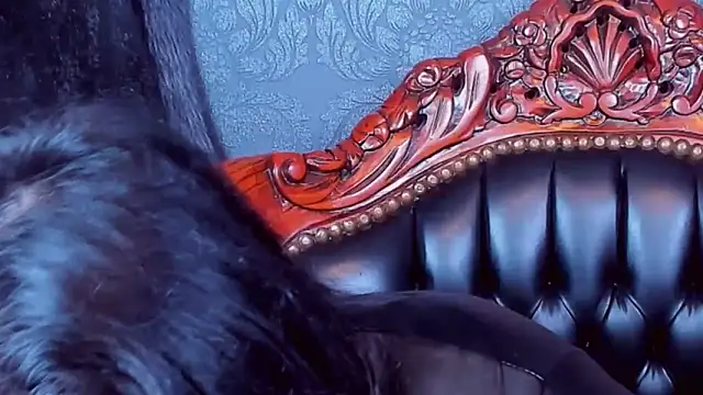 Snapshot of SelenaNoctis chatting on April 4, 2026, 4:11 am SelenaNoctis online show from April 4, 2026, 4:11 am