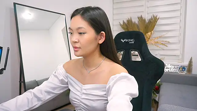 Peopleneedlove144 online show from December 27, 2024, 1:53 am
