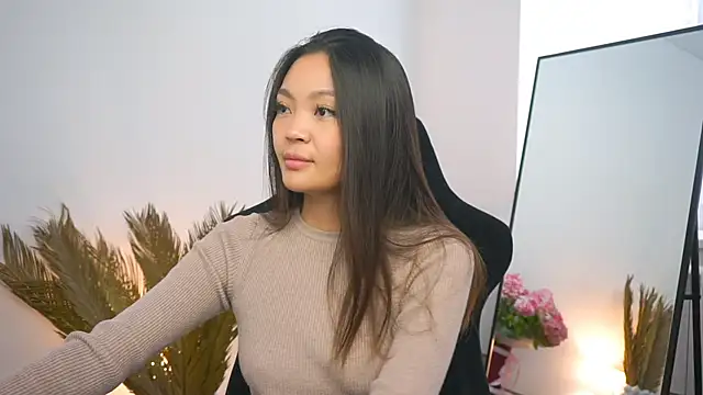 Peopleneedlove144 online show from January 15, 2025, 10:27 am