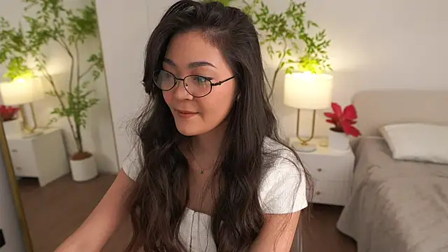 Peopleneedlove144 online show from March 29, 2026, 3:23 pm