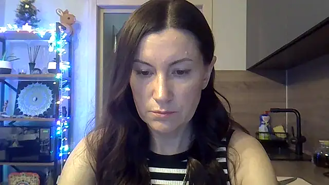Snapshot of jainesummer chatting on December 27, 2024, 7:08 am jainesummer online show from December 27, 2024, 7:08 am