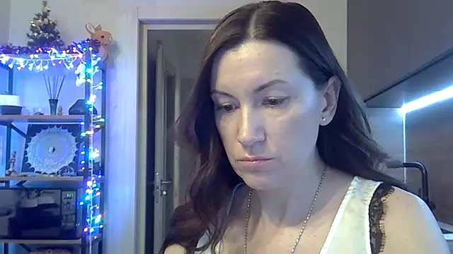 Snapshot of jainesummer chatting on January 9, 2025, 6:38 am jainesummer online show from January 9, 2025, 6:38 am