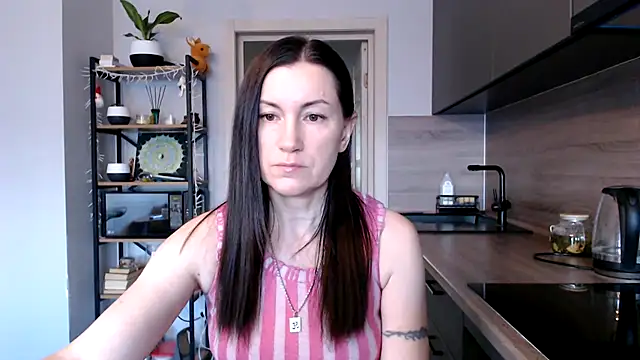 Snapshot of jainesummer chatting on February 24, 2025, 7:44 am jainesummer online show from February 24, 2025, 7:44 am