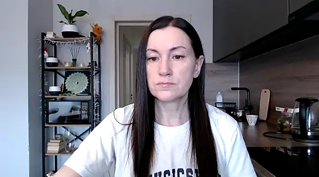 Snapshot of jainesummer chatting on February 25, 2025, 8:14 am jainesummer online show from February 25, 2025, 8:14 am