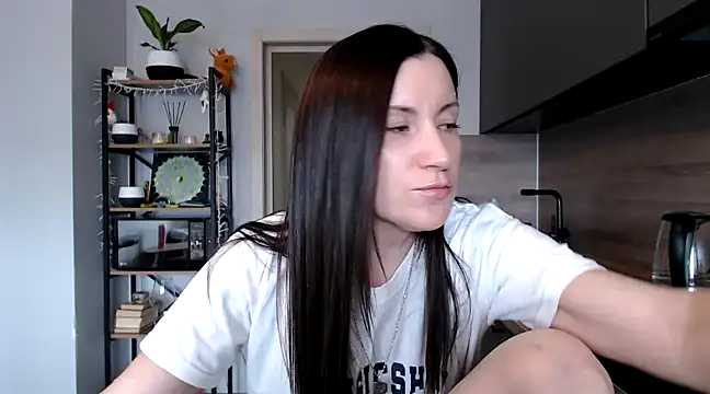 Snapshot of jainesummer chatting on February 25, 2025, 11:19 am jainesummer online show from February 25, 2025, 11:19 am
