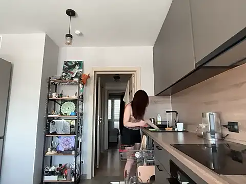 Snapshot of jainesummer chatting on February 23, 2026, 12:24 pm jainesummer online show from February 23, 2026, 12:24 pm