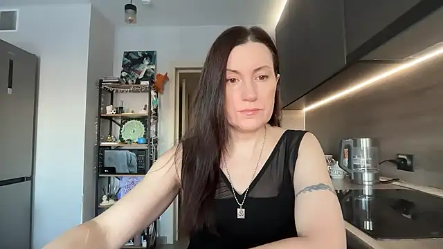 Snapshot of jainesummer chatting on February 25, 2026, 7:29 am jainesummer online show from February 25, 2026, 7:29 am