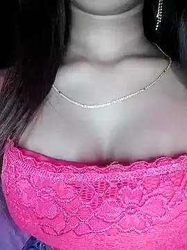 Esha Babyy online show from December 23, 2024, 6:05 pm