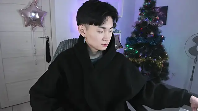 Miram Yu online show from December 30, 2024, 8:15 pm