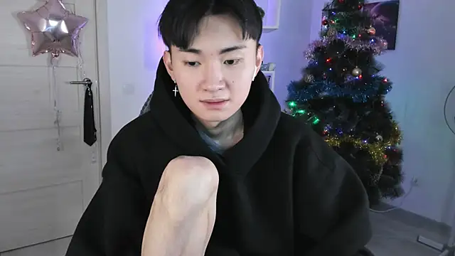 Miram Yu online show from December 30, 2024, 11:17 pm