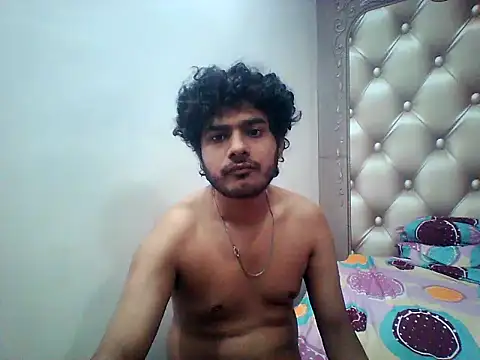 LOVER316MA online show from November 4, 2025, 1:16 am