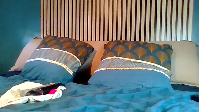 Snapshot of Cplhdef chatting on March 2, 2026, 2:02 pm Cplhdef online show from March 2, 2026, 2:02 pm