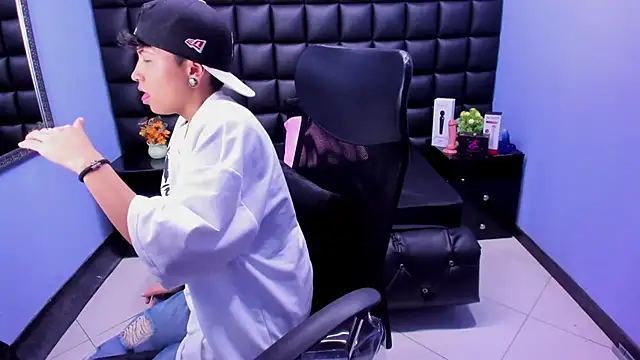 Im Mathias online show from September 12, 2025, 8:42 pm