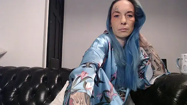 Snapshot of RavenryderUK chatting on January 4, 2025, 8:48 pm RavenryderUK online show from January 4, 2025, 8:48 pm