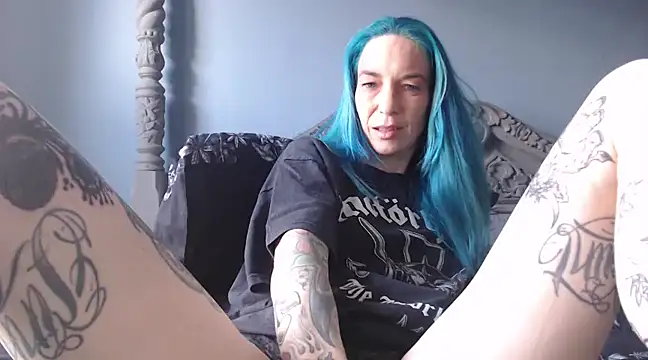 Snapshot of RavenryderUK chatting on February 26, 2025, 10:58 am RavenryderUK online show from February 26, 2025, 10:58 am