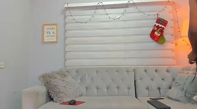 angelica sexy1 online show from December 24, 2024, 6:17 pm