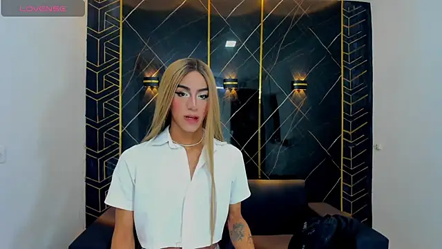 Isabella stanford2 online show from December 16, 2024, 4:13 am