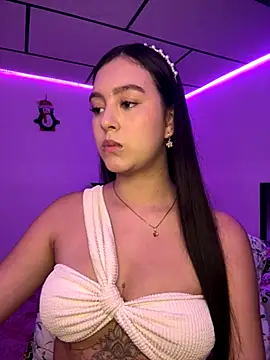 kanne mia online show from October 15, 2025, 9:15 pm